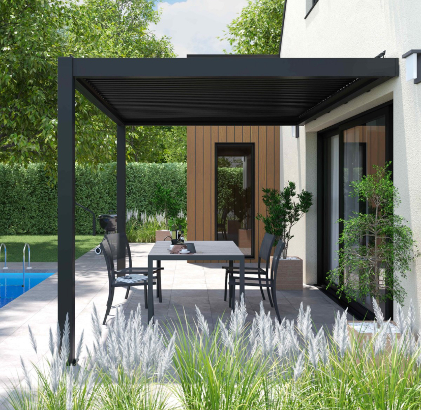Pergola bioclimatique adossée 4x3m en aluminium blanc avec 1, 2 ou 3 stores, OIA – Image 4
